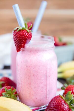 Φράουλα οι ευεργετικές της ιδιότητες και το αγαπημένο υγιεινό smoothie