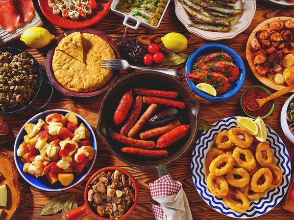 4 Παραδοσιακά πιάτα της Ισπανικής κουζίνας.