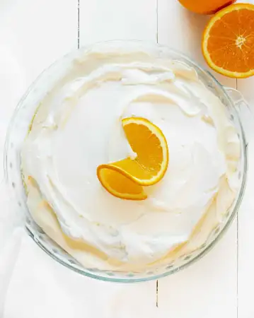 Παγωμένη κρέμα πορτοκαλιού με κομφί απο πορτοκάλι