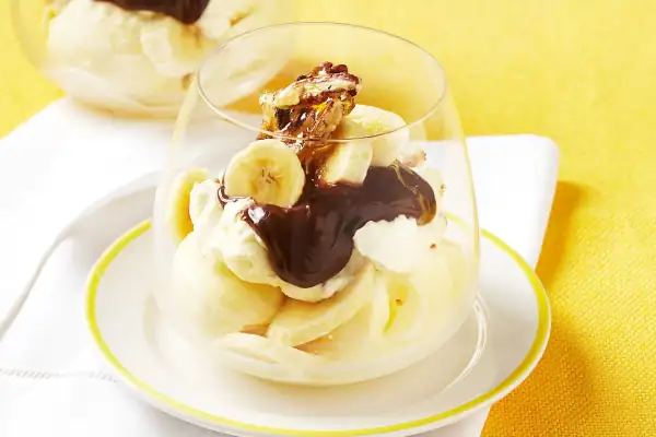 Παγωτό με μπανάνες κα φατζ