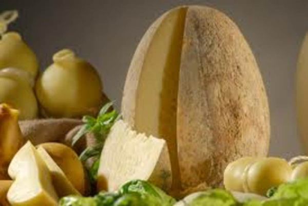 Προβολόνε ντελ μόνακο - Provolone del Monaco